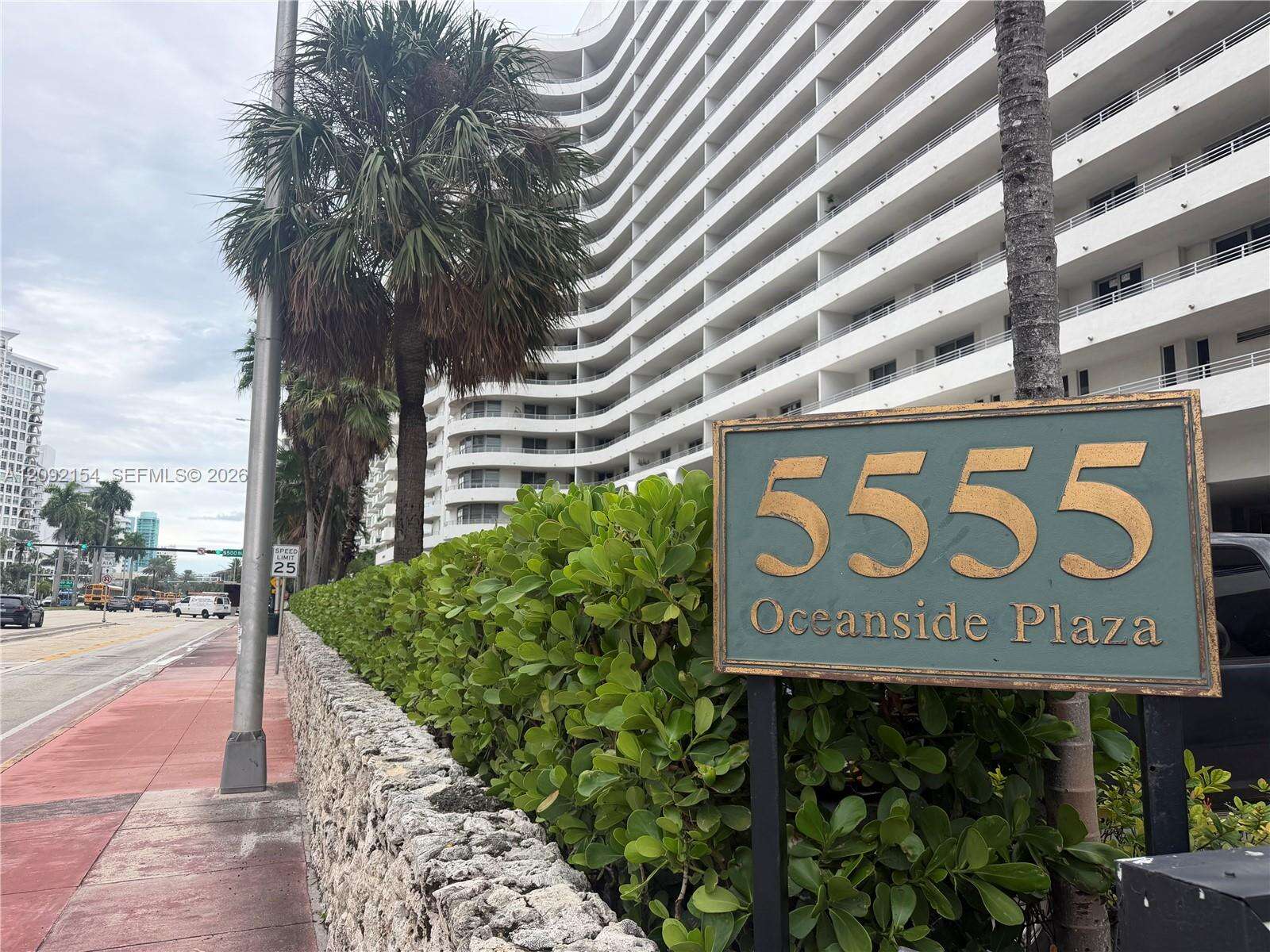 Oceanside Plaza at 5555 Collins Ave, Miami Beach, FL 33140 - For Rent photo 76