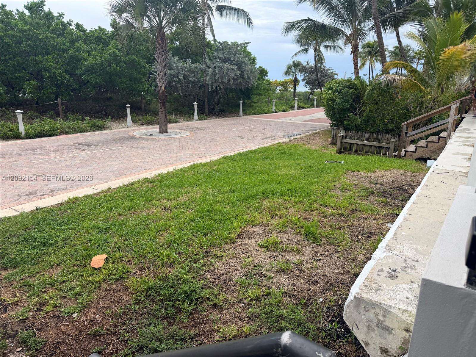 Oceanside Plaza at 5555 Collins Ave, Miami Beach, FL 33140 - For Rent photo 82