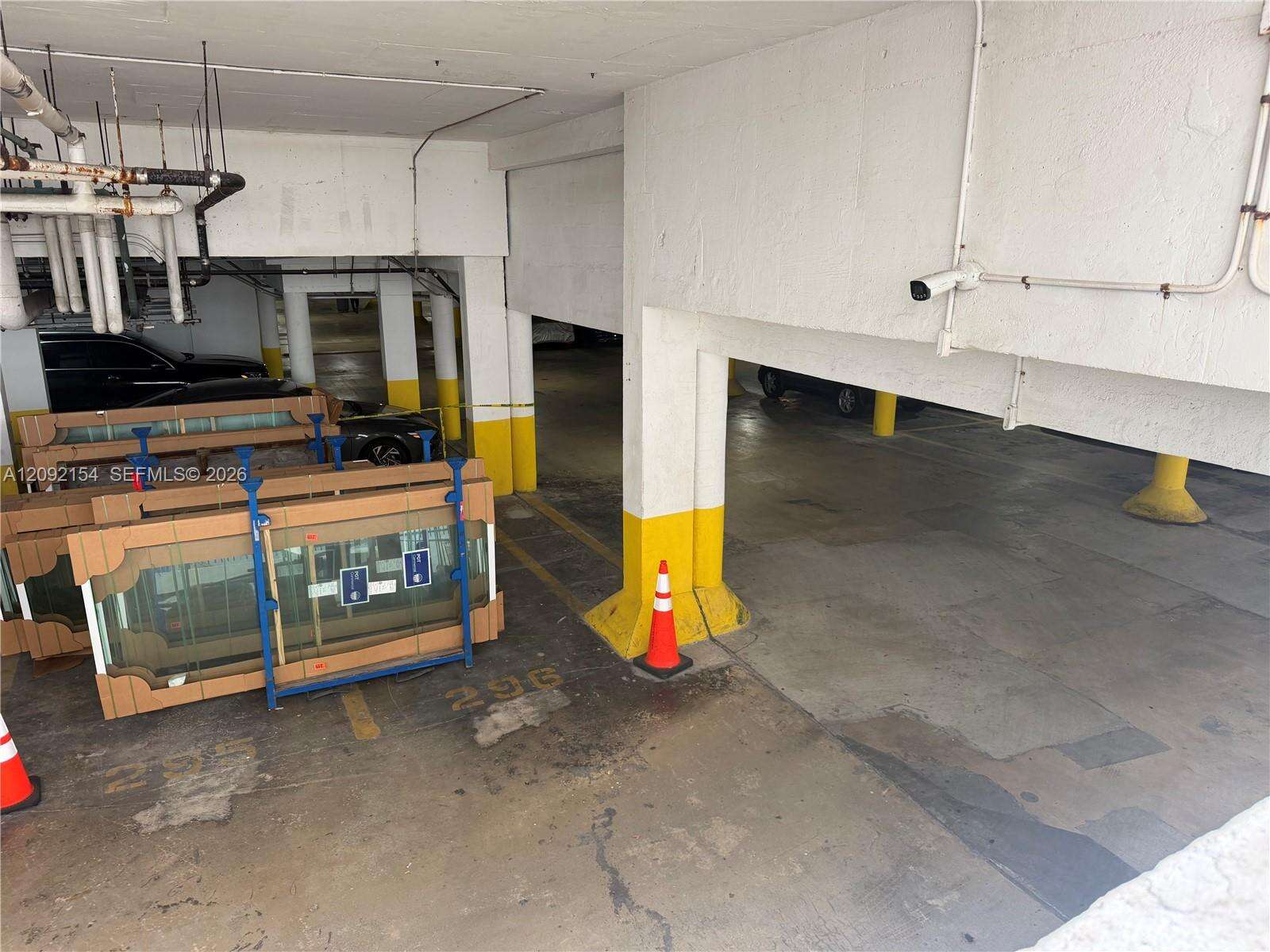 Oceanside Plaza at 5555 Collins Ave, Miami Beach, FL 33140 - For Rent photo 87