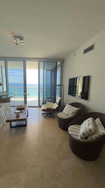Jade Ocean at 17121 Collins Ave, Sunny Isles Beach, FL 33160 - For Rent photo 4