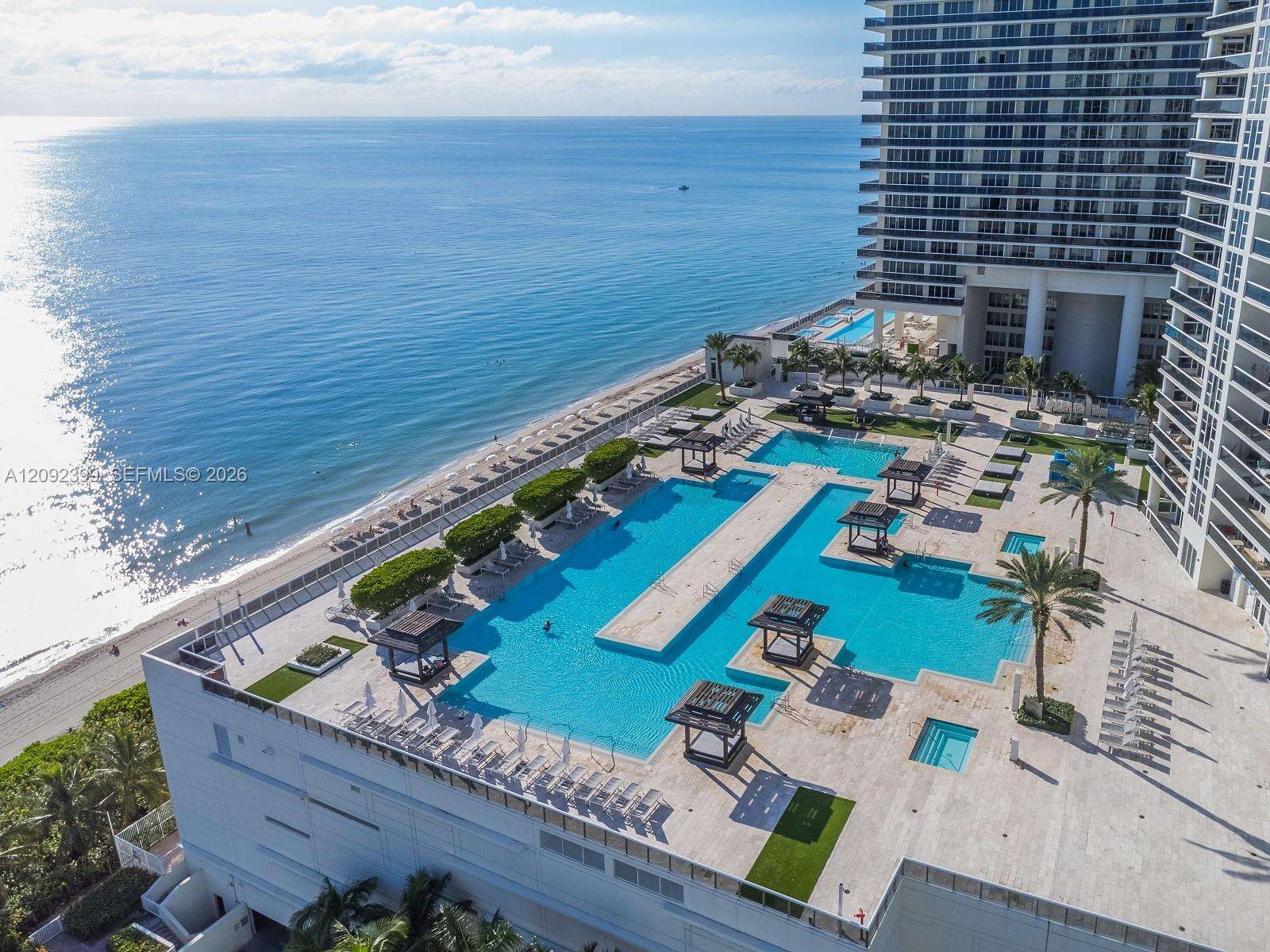 The Beach Club Two at 1830 Ocean Dr, Hallandale Beach, FL 33009 - For Rent photo 3