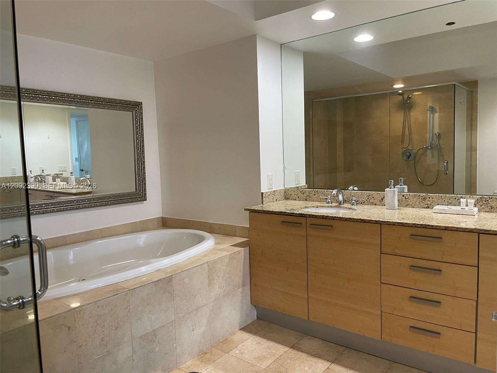 The Beach Club Two at 1830 Ocean Dr, Hallandale Beach, FL 33009 - For Rent photo 10
