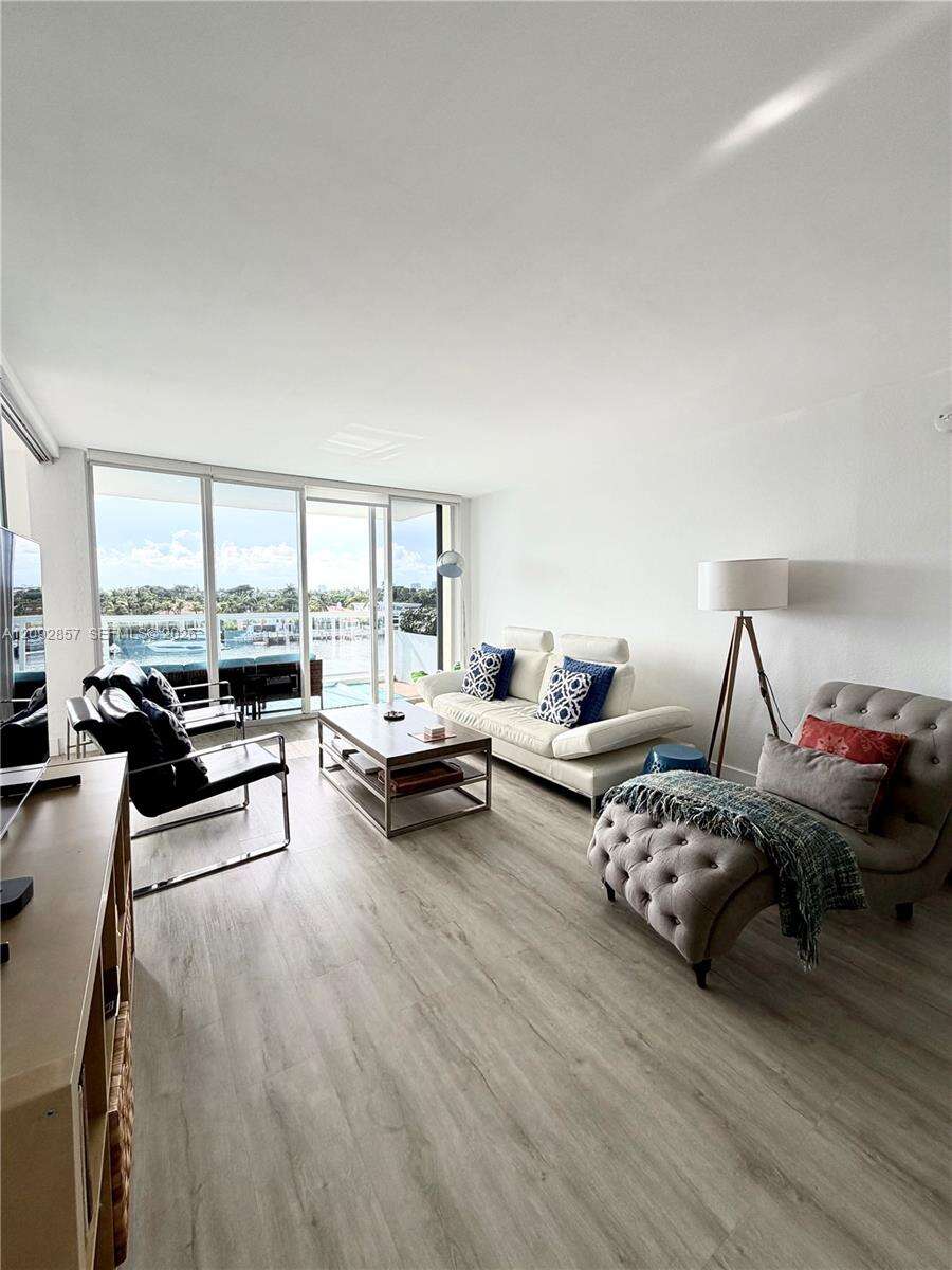 5600 Collins Ave, Miami Beach, FL 33140 - For Rent photo 16