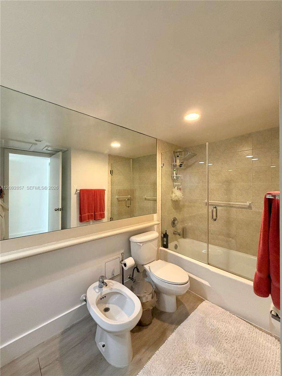 5600 Collins Ave, Miami Beach, FL 33140 - For Rent photo 46