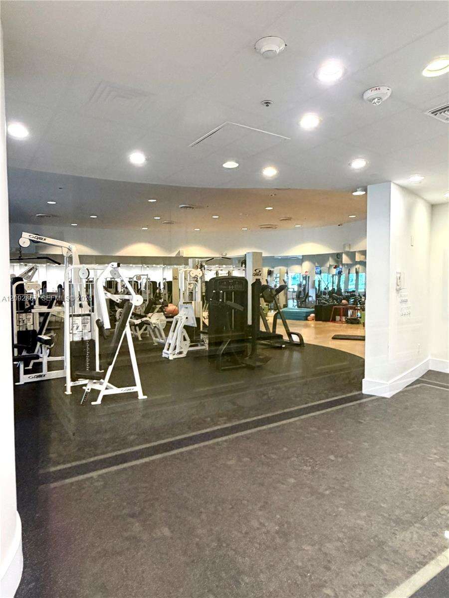 5600 Collins Ave, Miami Beach, FL 33140 - For Rent photo 50