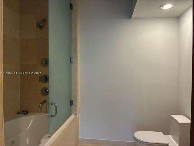 Icon at 450 Alton Rd, Miami Beach, FL 33139 - For Rent photo 11