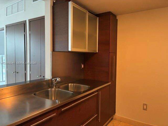 Icon at 450 Alton Rd, Miami Beach, FL 33139 - For Rent photo 6