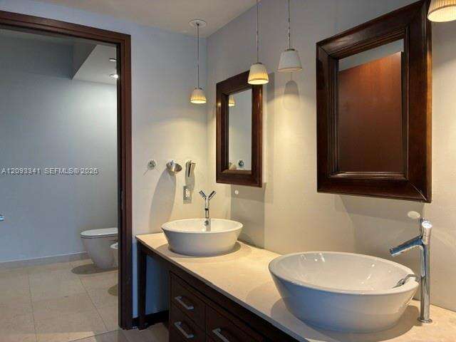 Icon at 450 Alton Rd, Miami Beach, FL 33139 - For Rent photo 10