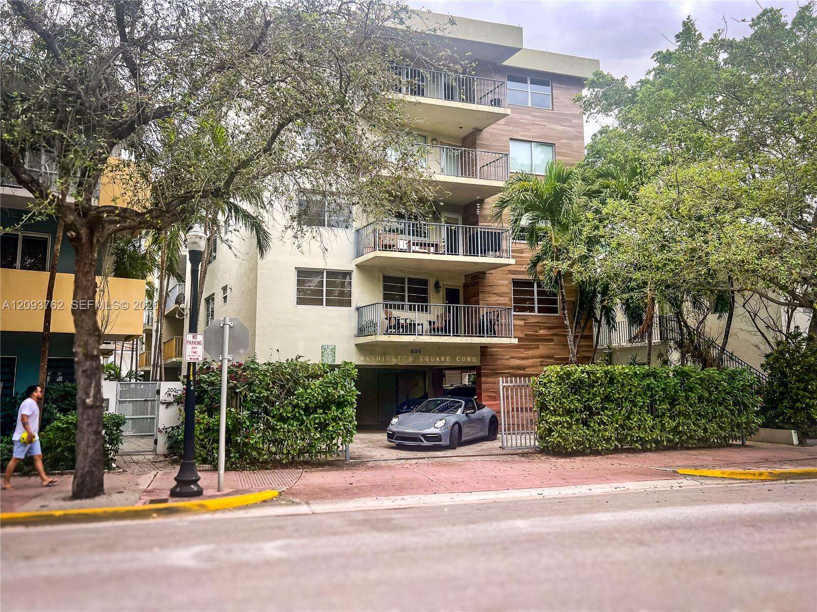 Washington Square Condos for Sale & Rent | Picture 1