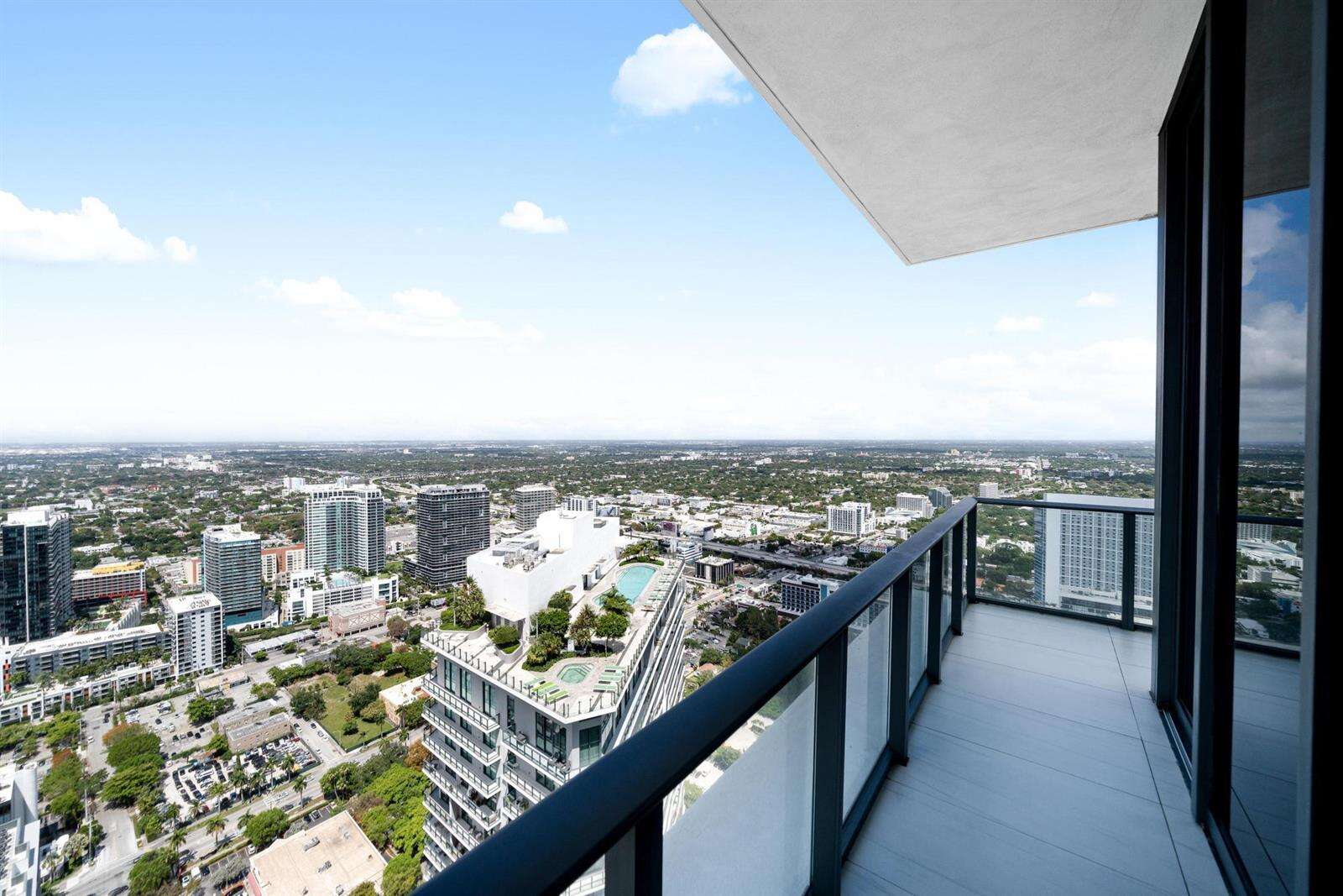 Gran Paraiso at 480 31, , FL 33137 - For Rent photo 32