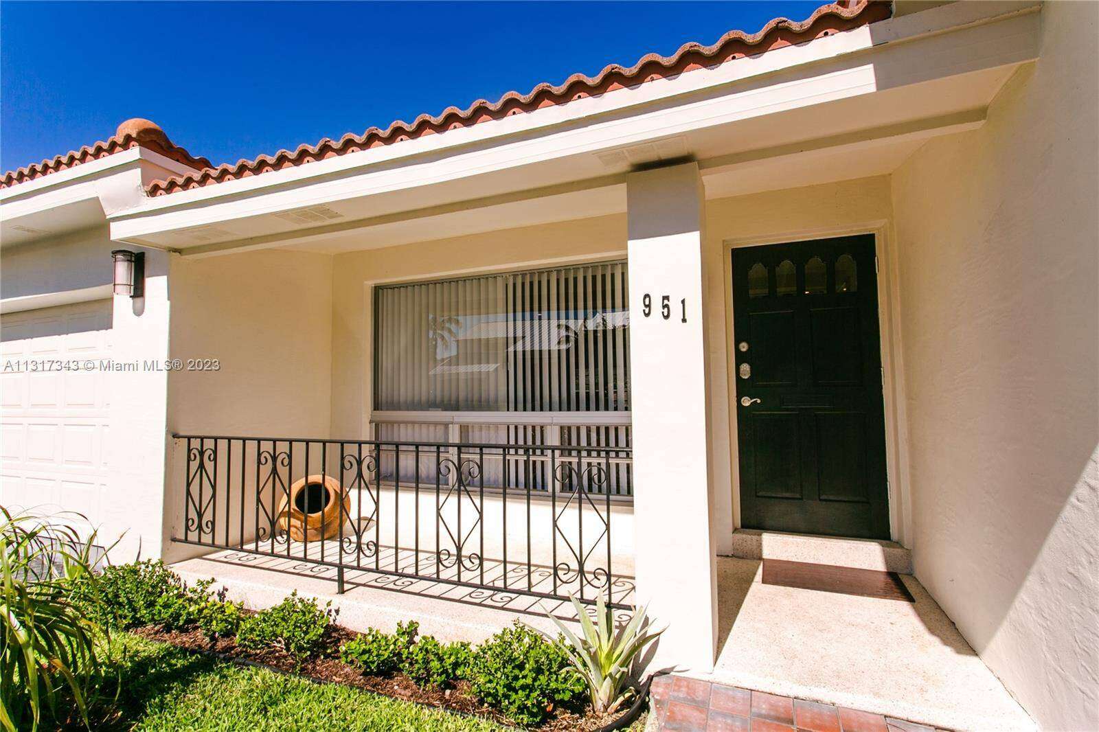 951 Washington St, Hollywood, FL 33019 | Picture 4