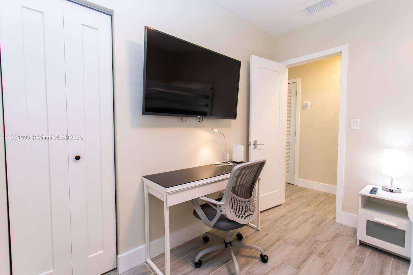 1120 13th Terrace, Hollywood, FL 33019 | Picture 15