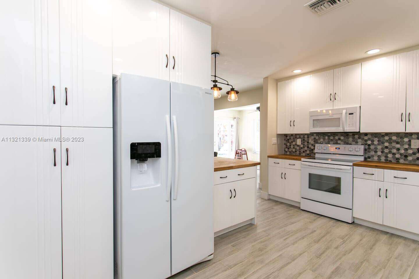 1120 13th Terrace, Hollywood, FL 33019 | Picture 26