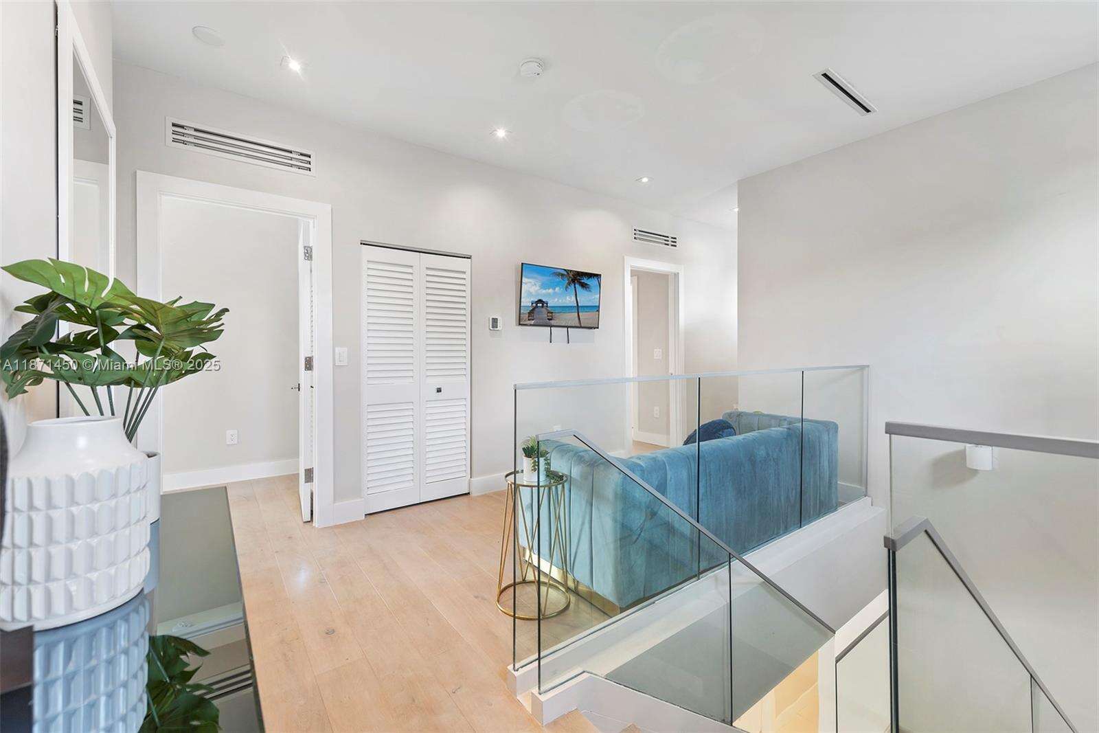 850 Washington St, Hollywood, FL 33019 - For Rent photo 32