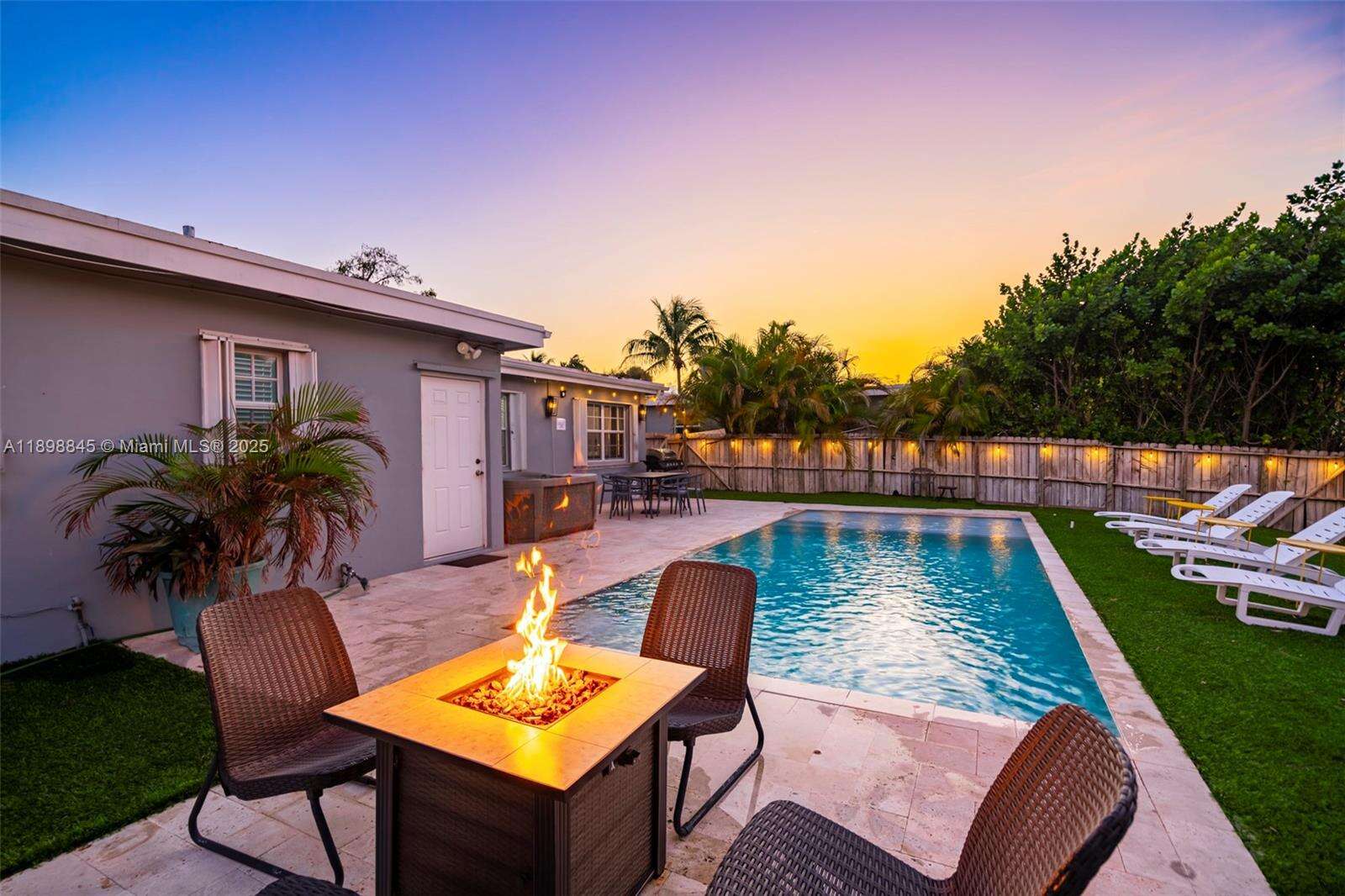 1305 Funston St, Hollywood, FL 33019 - For Rent photo 1