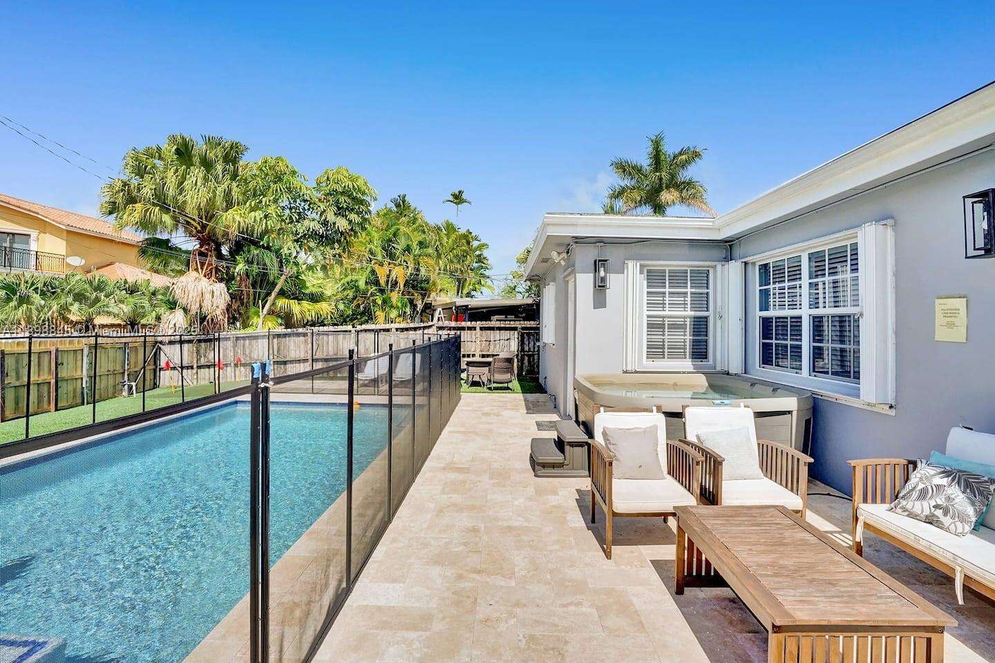 1305 Funston St, Hollywood, FL 33019 - For Rent photo 33