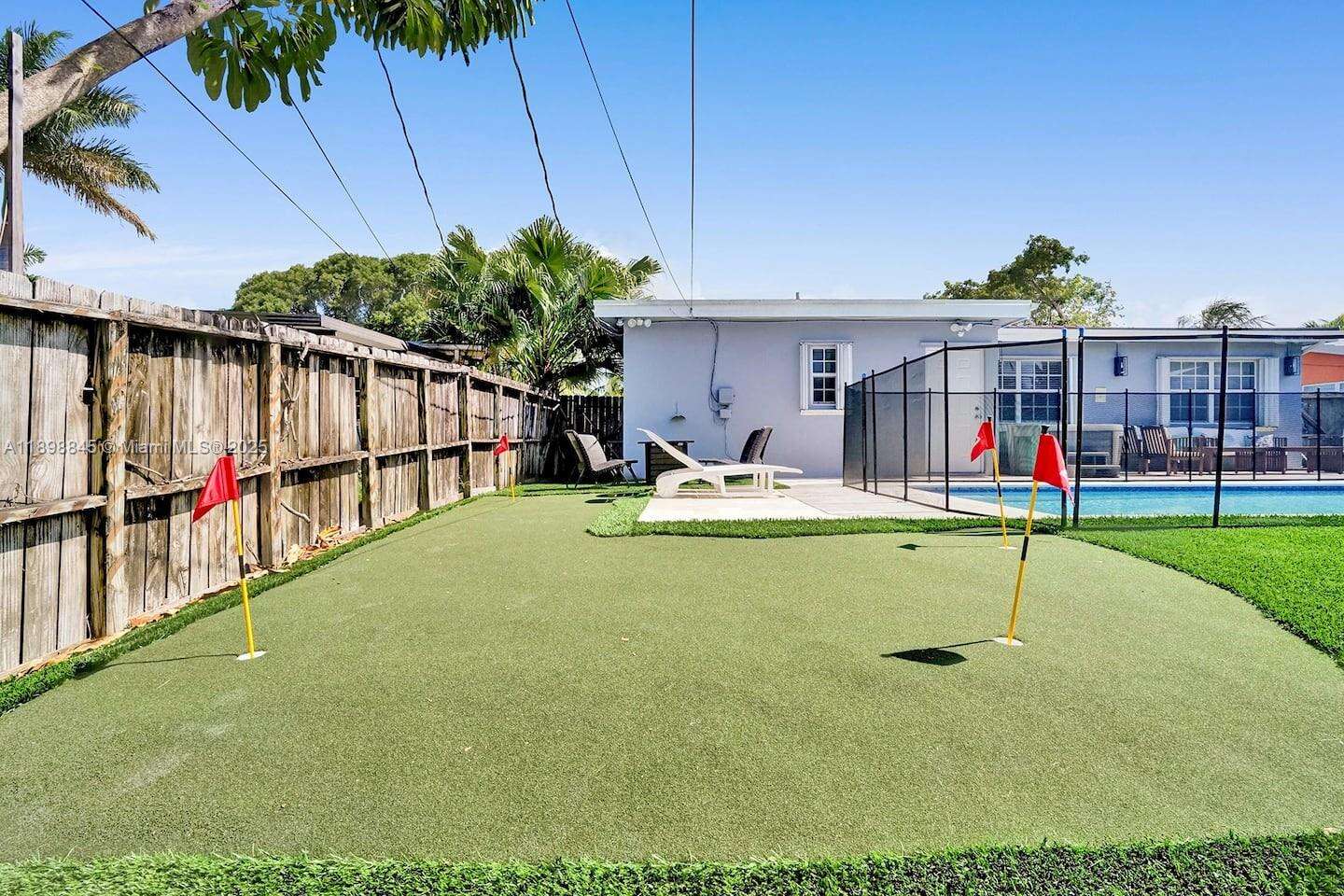 1305 Funston St, Hollywood, FL 33019 - For Rent photo 35