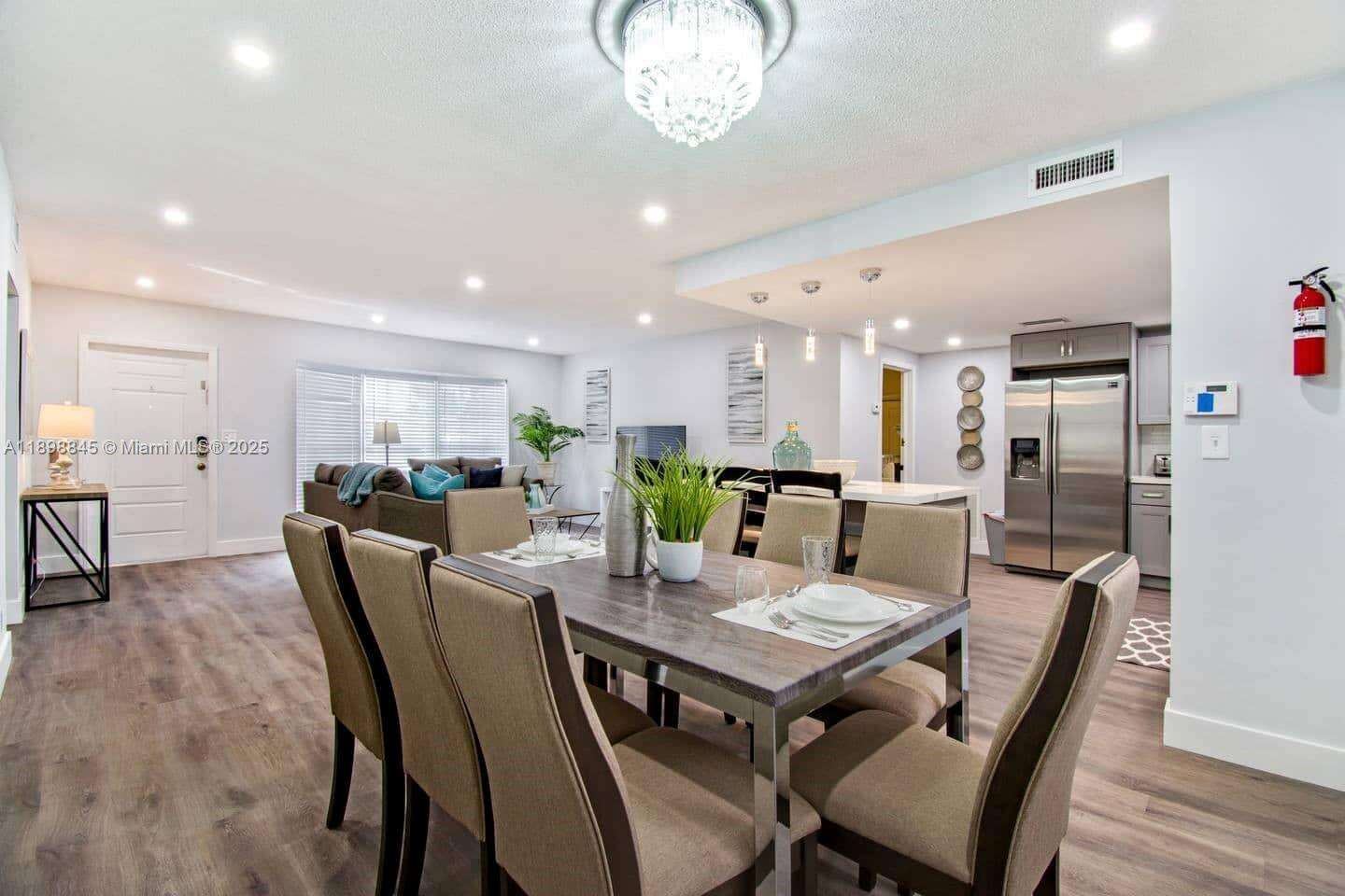 1305 Funston St, Hollywood, FL 33019 - For Rent photo 6