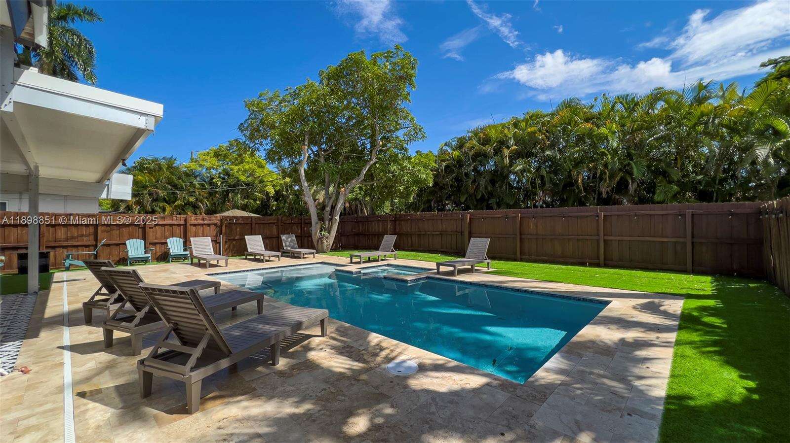 1230 Johnson St, Hollywood, FL 33019 - For Rent photo 14