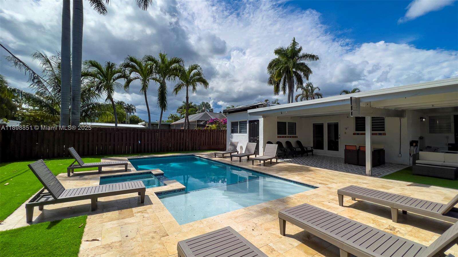 1230 Johnson St, Hollywood, FL 33019 - For Rent photo 19