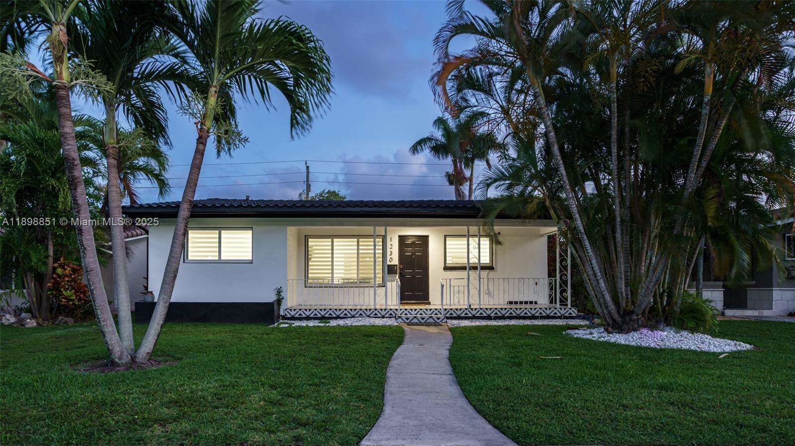 1230 Johnson St, Hollywood, FL 33019 - For Rent photo 34