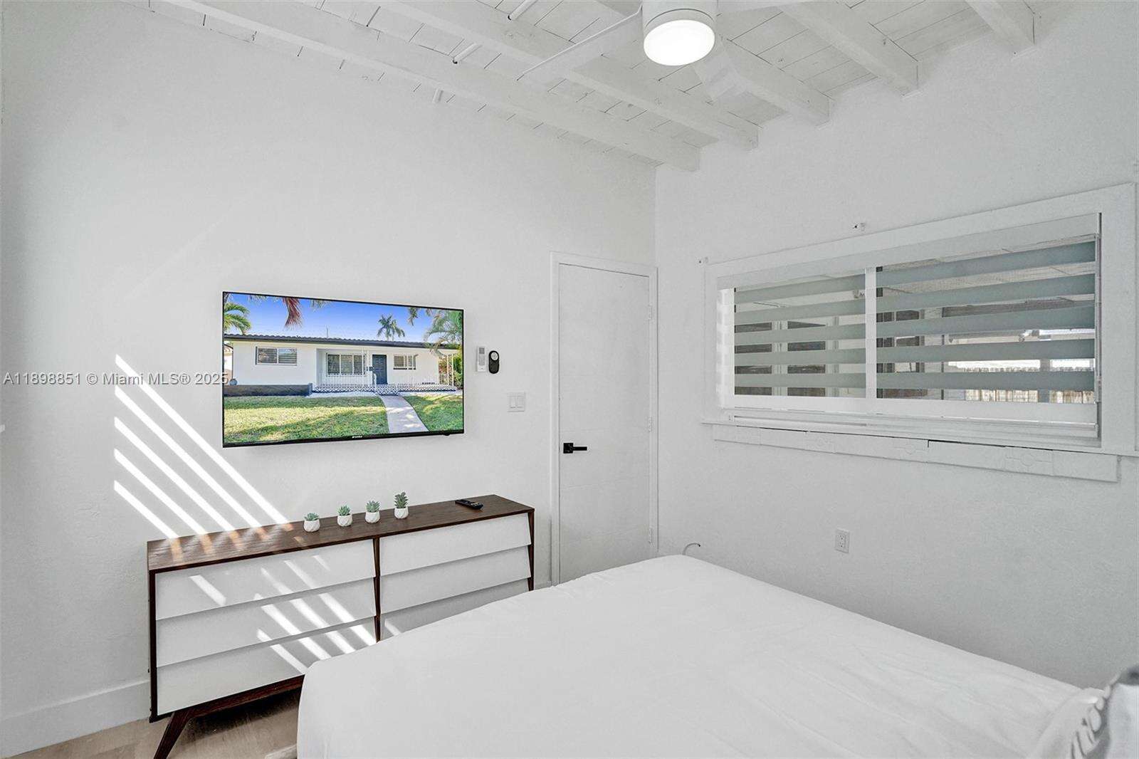1230 Johnson St, Hollywood, FL 33019 - For Rent photo 55