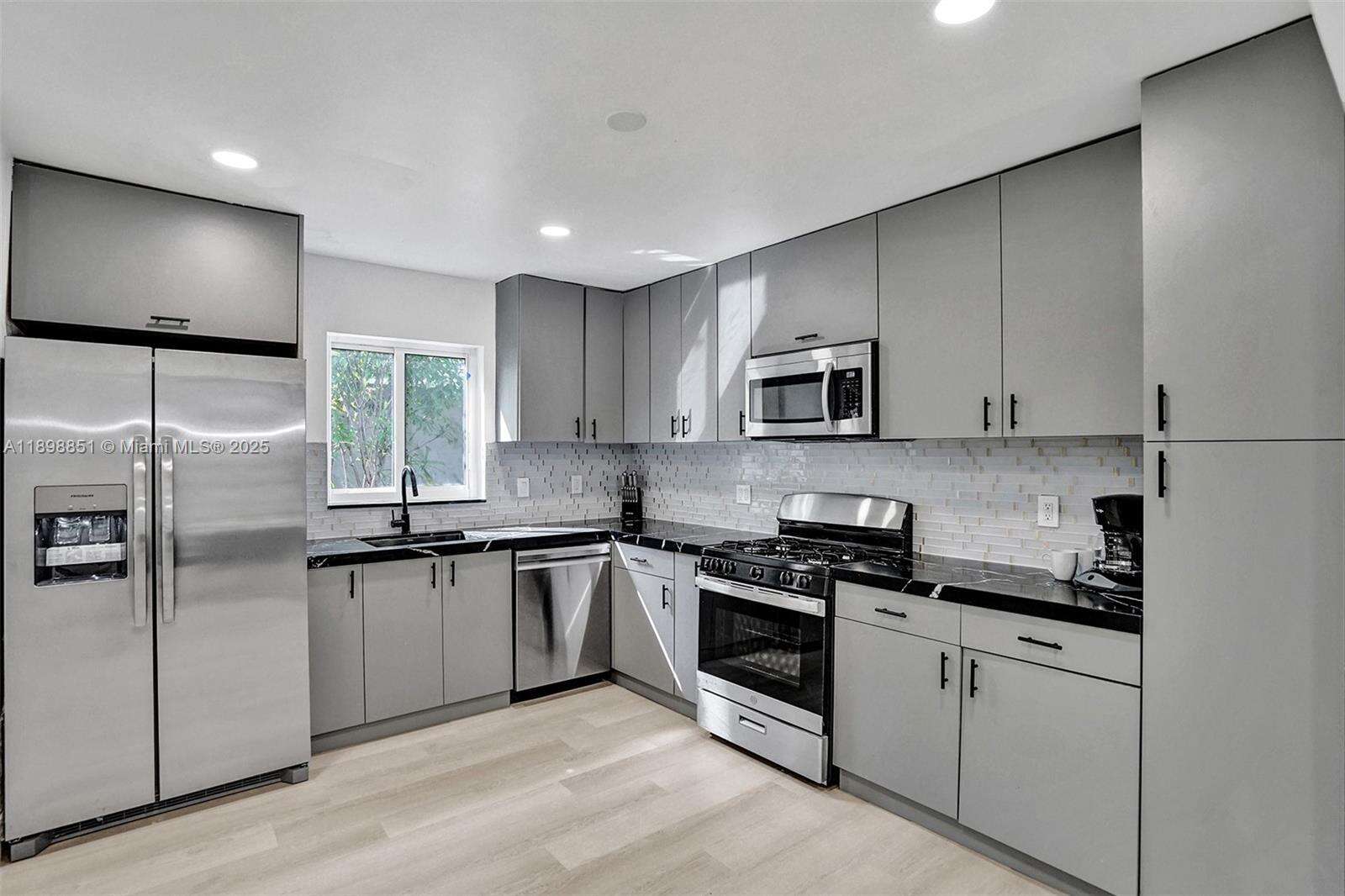 1230 Johnson St, Hollywood, FL 33019 - For Rent photo 59