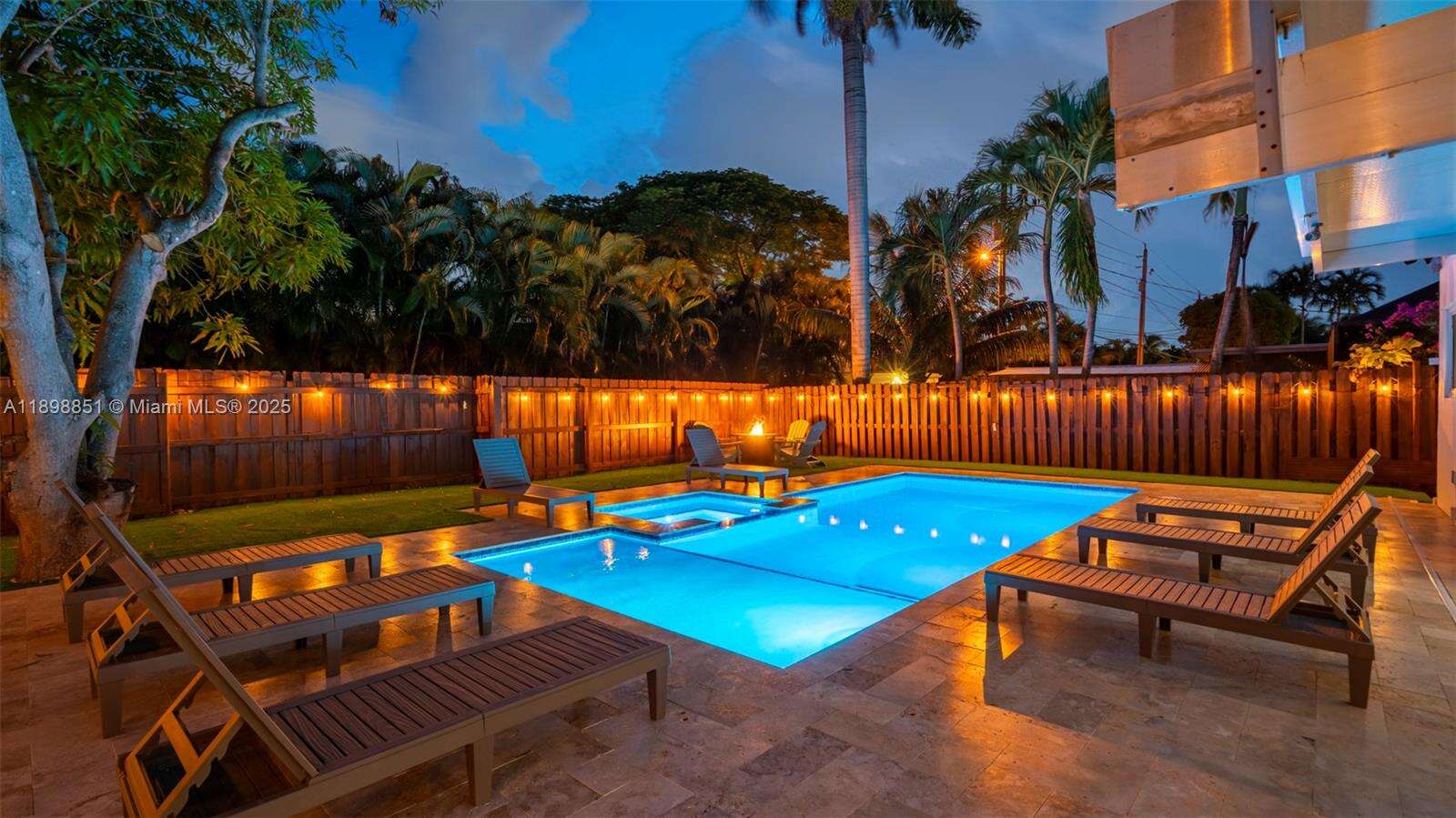1230 Johnson St, Hollywood, FL 33019 - For Rent photo 8