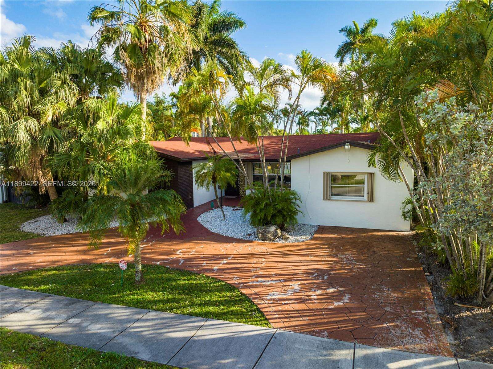 1244 Garfield St, Hollywood, FL 33019 - For Rent photo 20