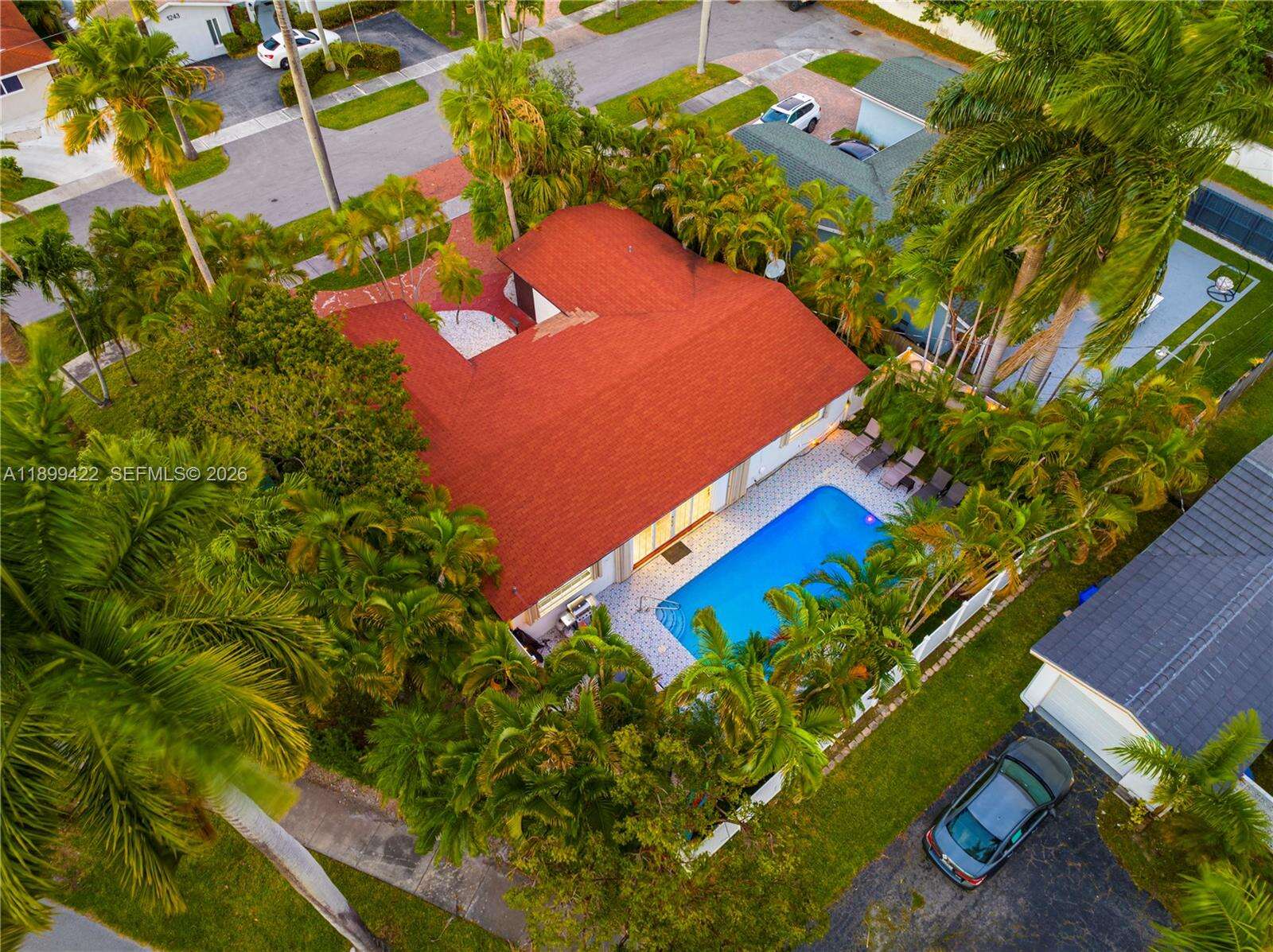 1244 Garfield St, Hollywood, FL 33019 - For Rent photo 22