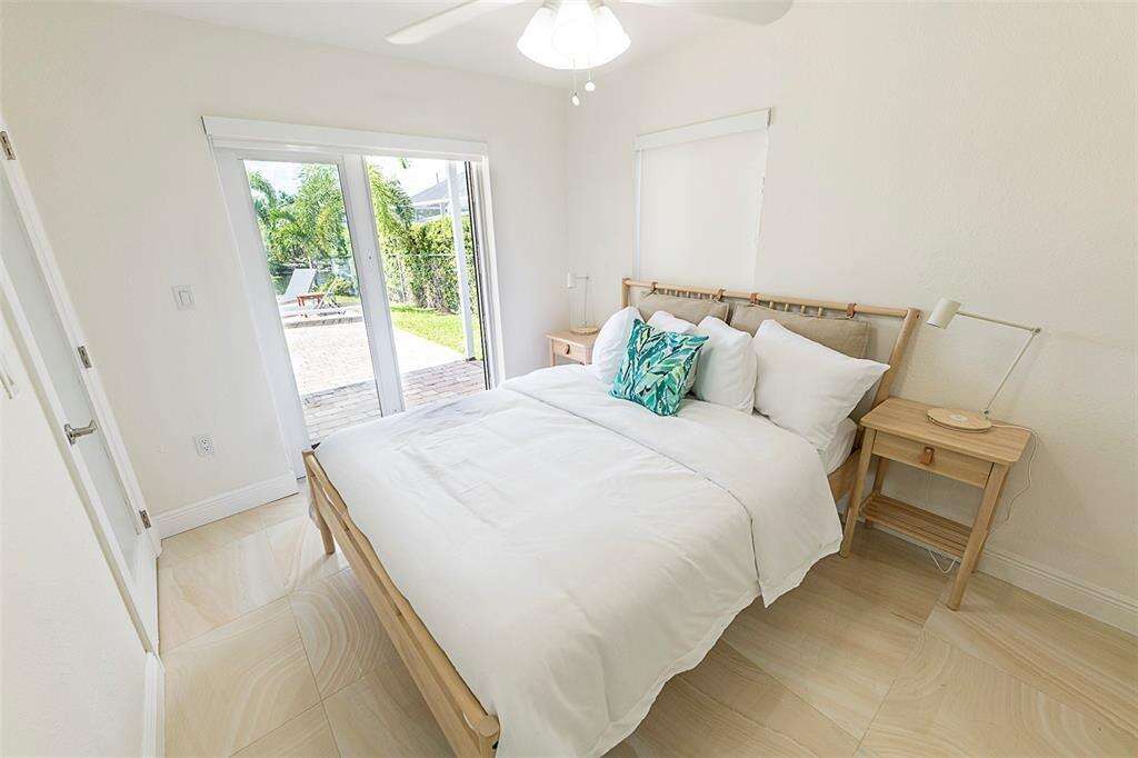1162 Hayes, Hollywood, FL 33019 - For Rent photo 11