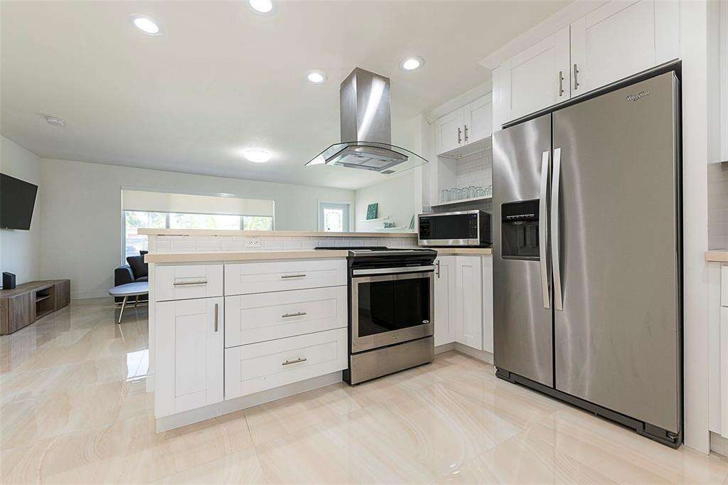 1162 Hayes, Hollywood, FL 33019 - For Rent photo 26