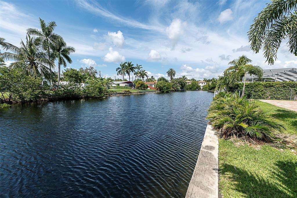 1162 Hayes, Hollywood, FL 33019 - For Rent photo 33