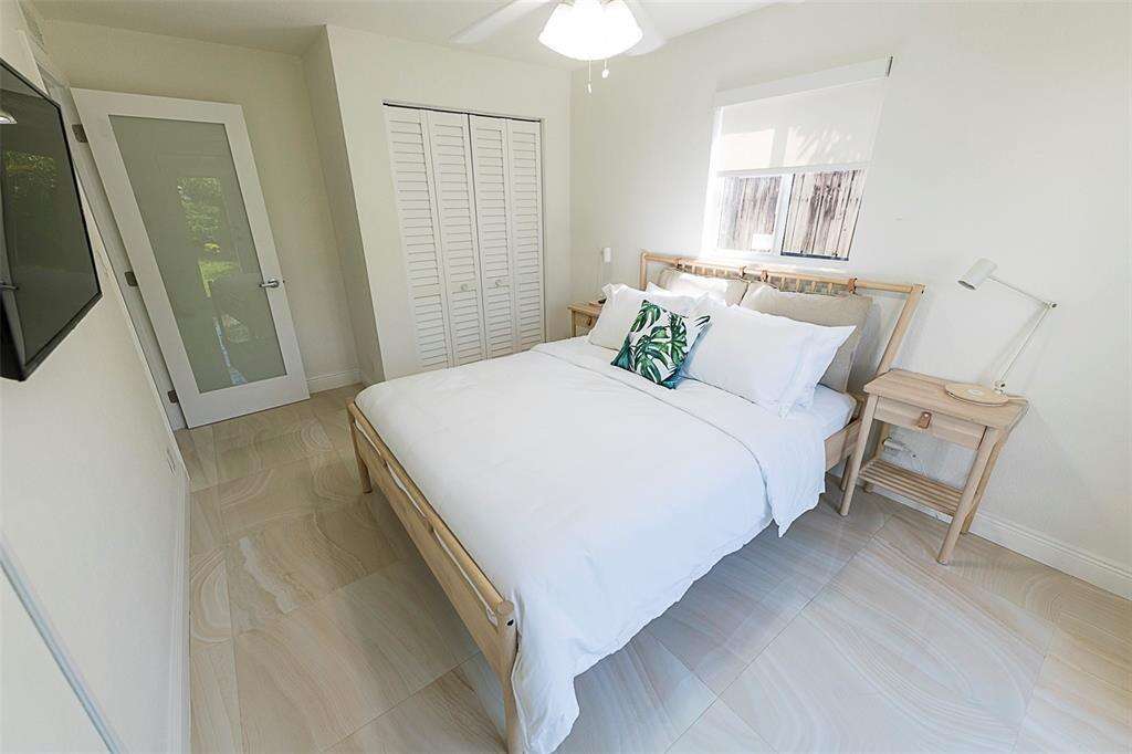 1162 Hayes, Hollywood, FL 33019 - For Rent photo 5