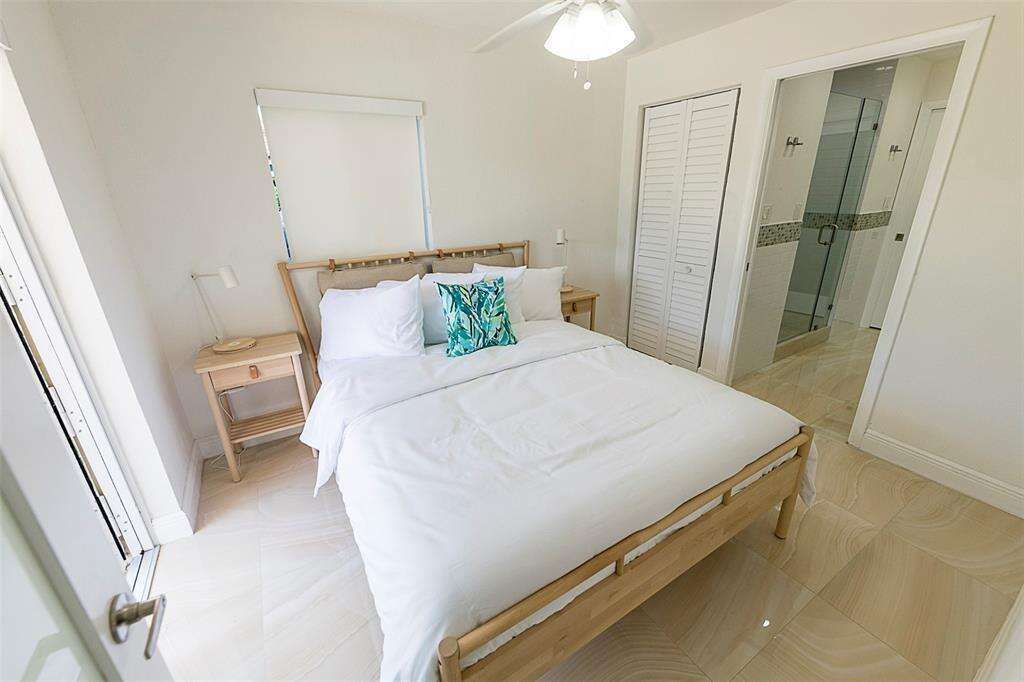 1162 Hayes, Hollywood, FL 33019 - For Rent photo 10