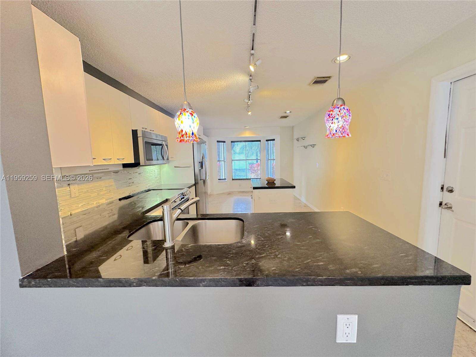 1115 River Birch St, Hollywood, FL 33019 | Picture 18