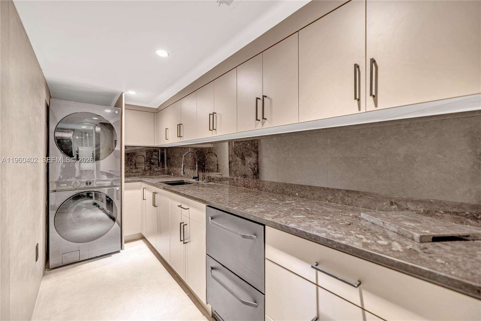 750 Harrison St, Hollywood, FL 33019 | Picture 14