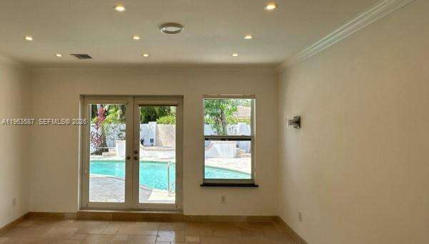 827 Southlake Dr, Hollywood, FL 33019 | Picture 11