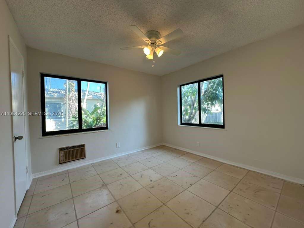 926 Polk St, Hollywood, FL 33019 | Picture 11