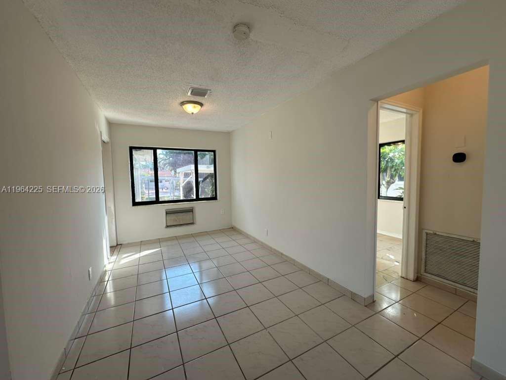926 Polk St, Hollywood, FL 33019 | Picture 6