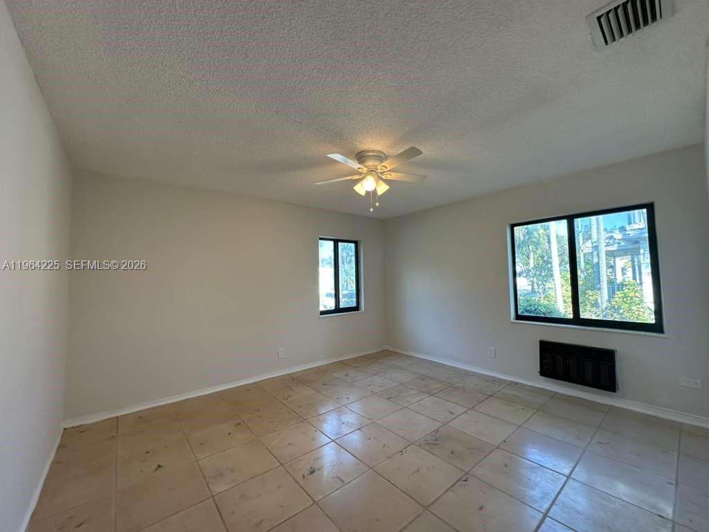 926 Polk St, Hollywood, FL 33019 | Picture 10