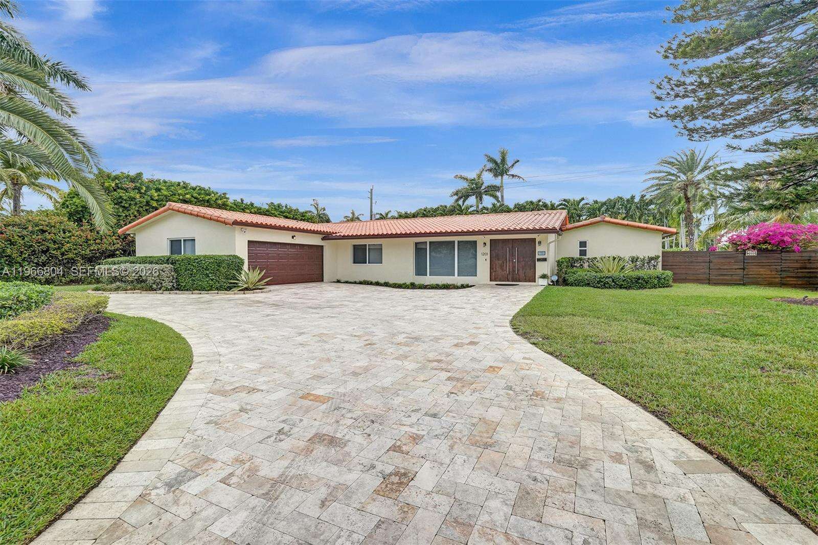 1201 Washington St, Hollywood, FL 33019 | Picture 2