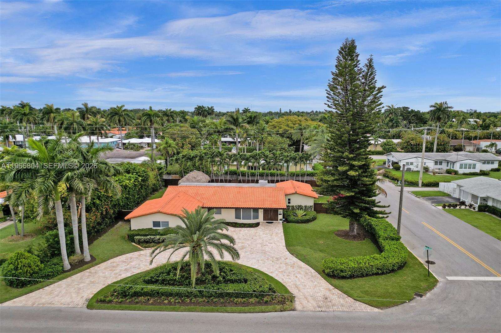 1201 Washington St, Hollywood, FL 33019 | Picture 3