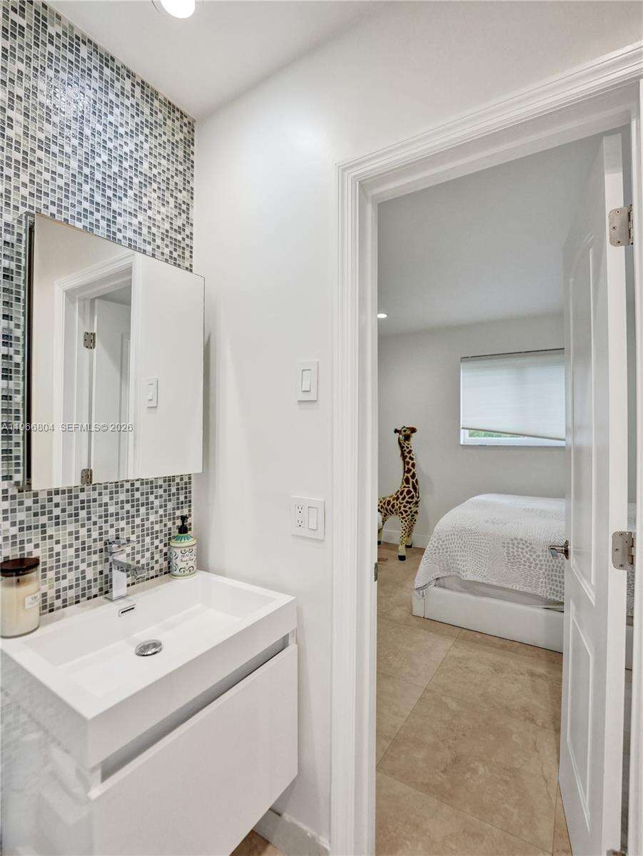 1201 Washington St, Hollywood, FL 33019 | Picture 21