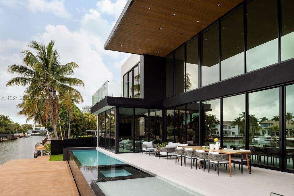 1102 Washington St, Hallandale Beach, FL 33019 | Picture 23