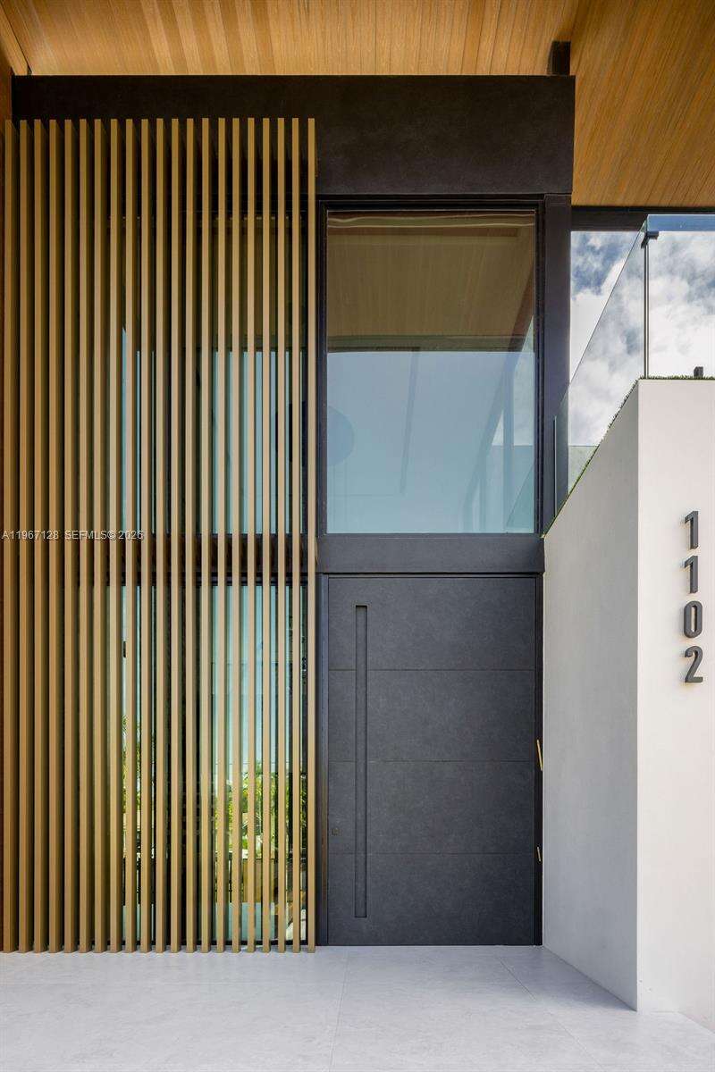 1102 Washington St, Hallandale Beach, FL 33019 | Picture 5