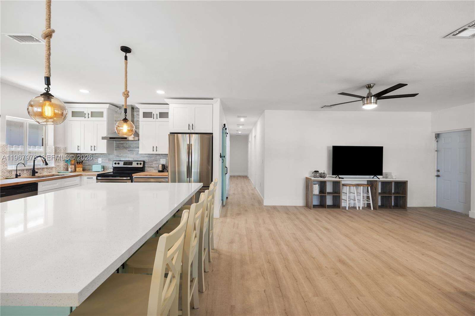 1070 Tyler St, Hollywood, FL 33019 | Picture 15