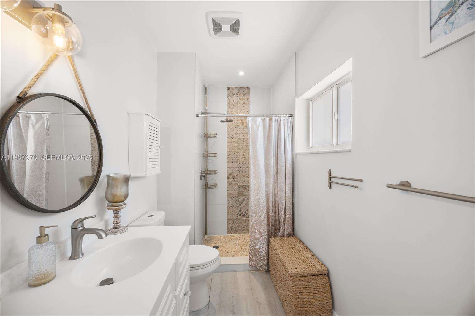 1070 Tyler St, Hollywood, FL 33019 | Picture 28