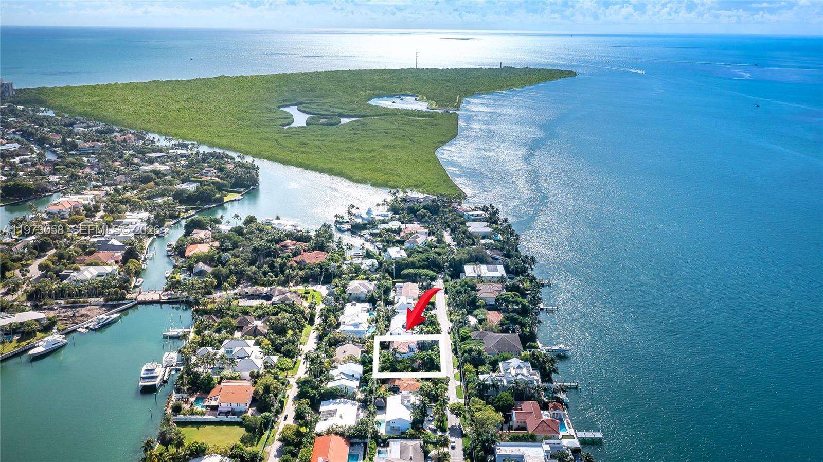 541 Mashta Dr, Key Biscayne, FL 33149 - For Rent photo 3