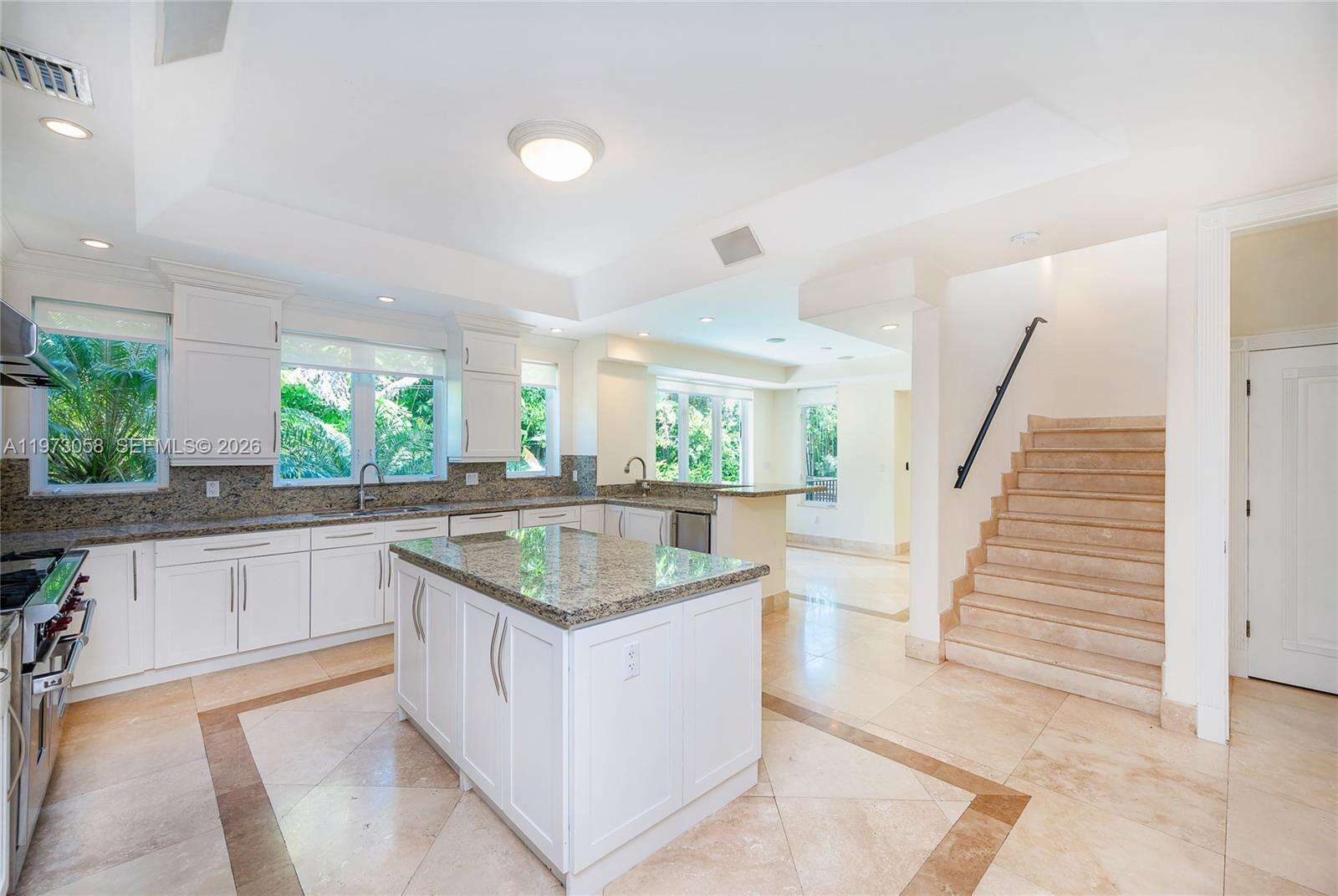 541 Mashta Dr, Key Biscayne, FL 33149 - For Rent photo 10